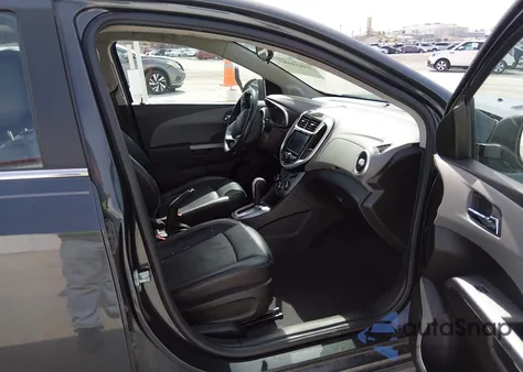 2020 Chevrolet Sonic Fwd Premier from USA, damaged, VIN 1G1JF5SB2L4121200